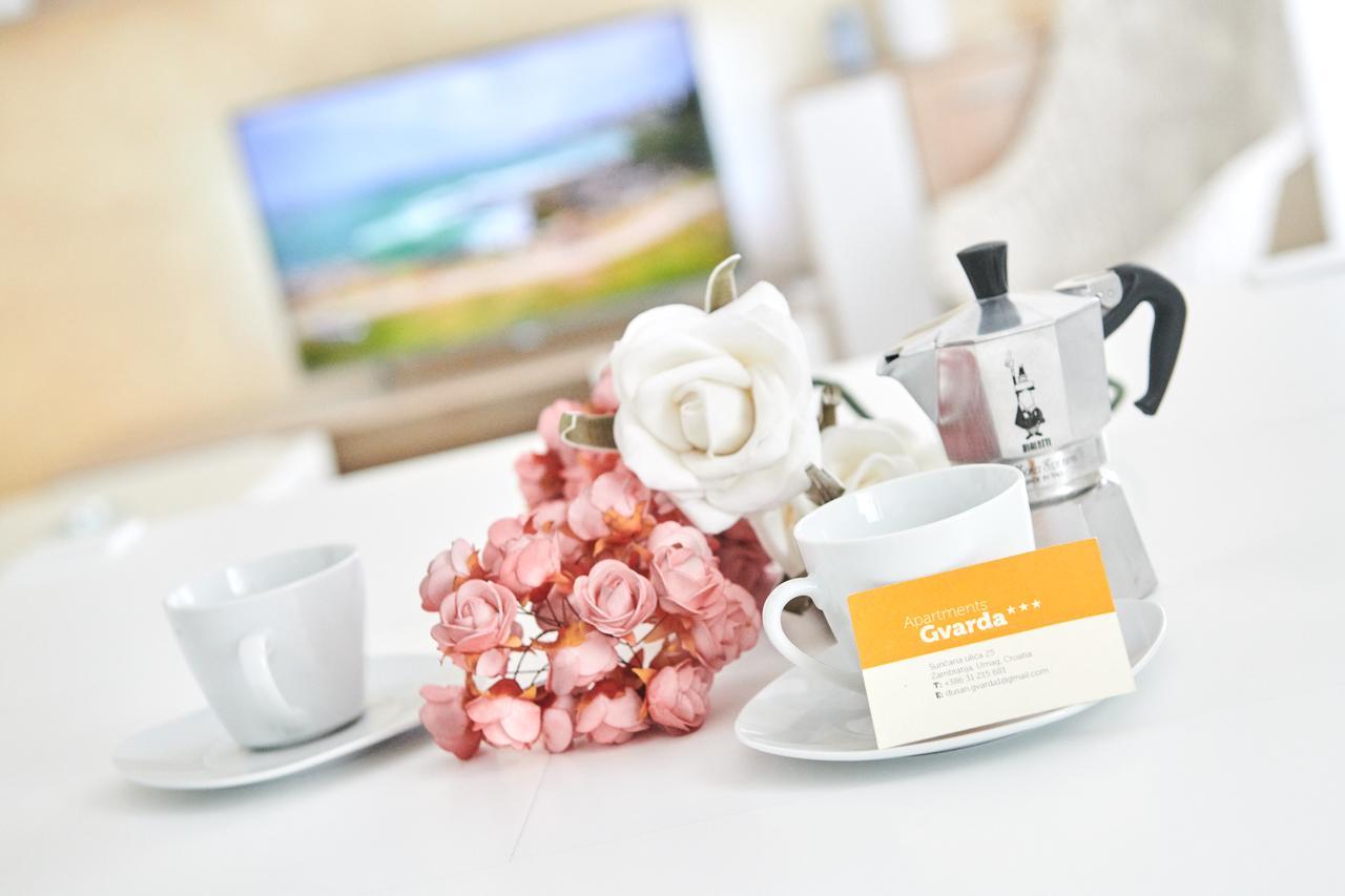 Apartments Gvarda อูมัค ภายนอก รูปภาพ
